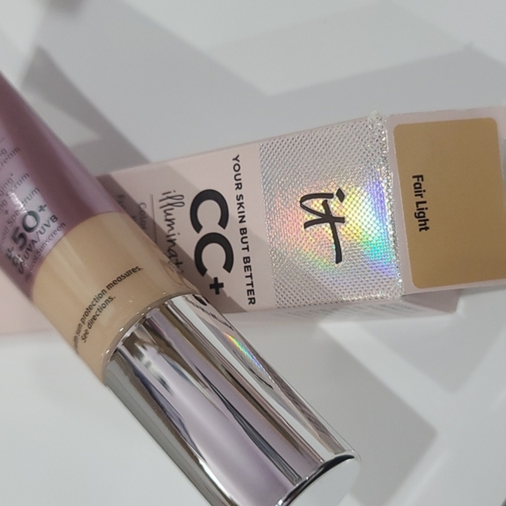 1/2 PRICE ✅ It Cosmetics CC+ Illumination SPF 50+ Anti-Aging ✨Exp 2026 NIB - Picture 9 of 16